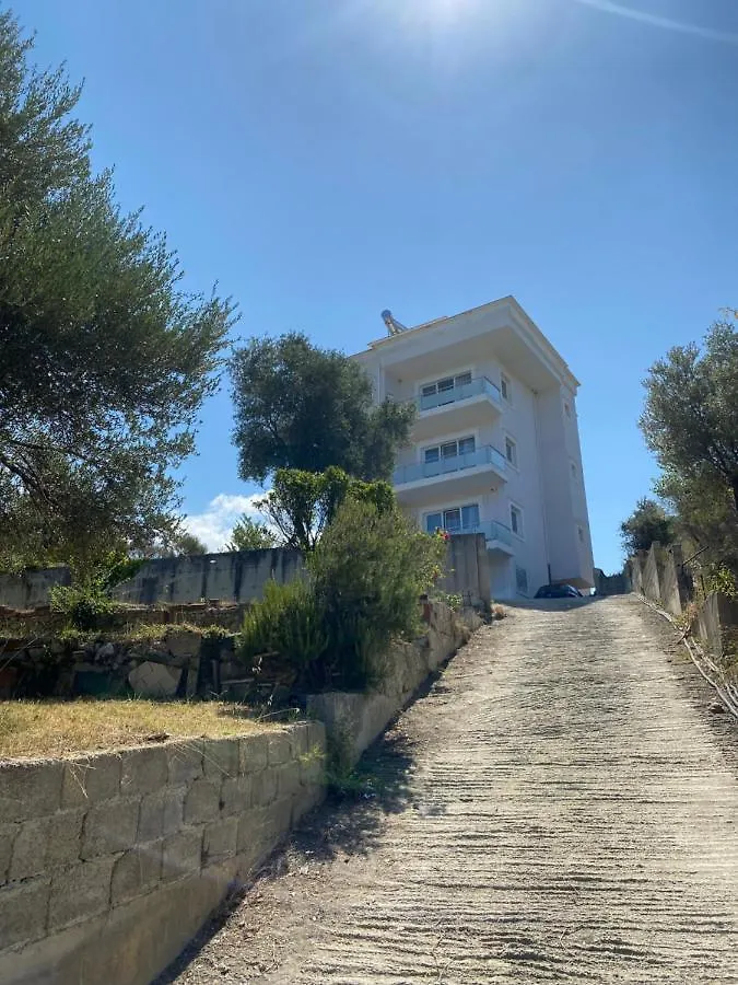 Vila Bakalli Orikum Albânia